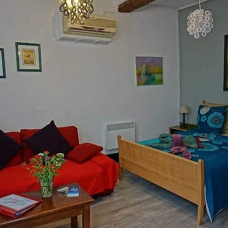 Chambre D'Hote La Maison Du Petit Canard Марсилия Екстериор снимка